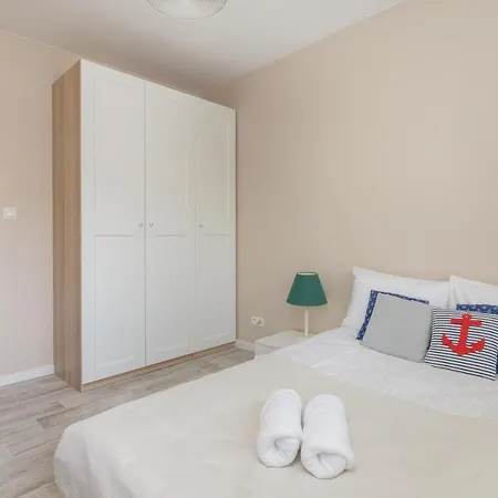 Apartamento Metro Wilanowska Comfortable By Bookinghost Varsóvia