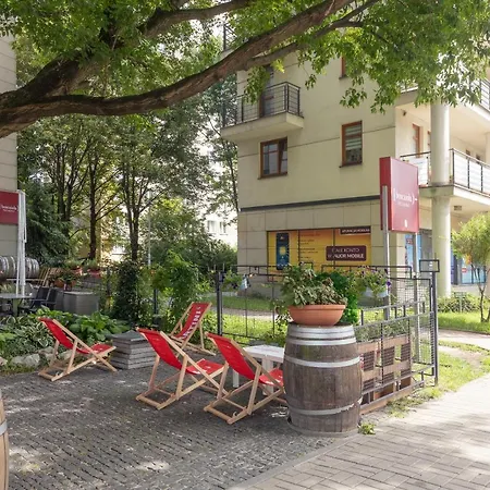 Metro Wilanowska Comfortable By Bookinghost *