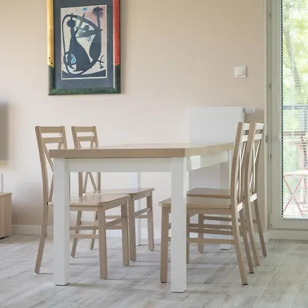 Apartamento Metro Wilanowska Comfortable By Bookinghost