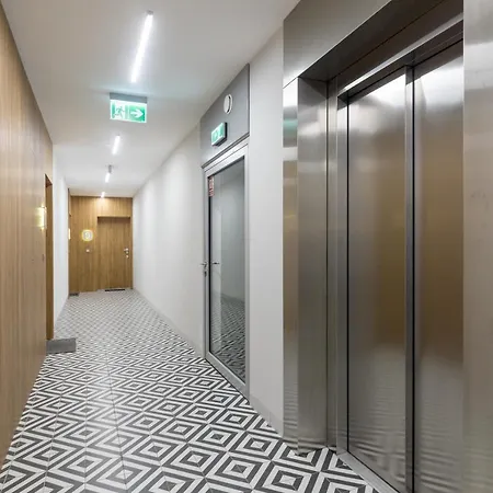 Lägenhet Metro Wilanowska Comfortable Warszawa